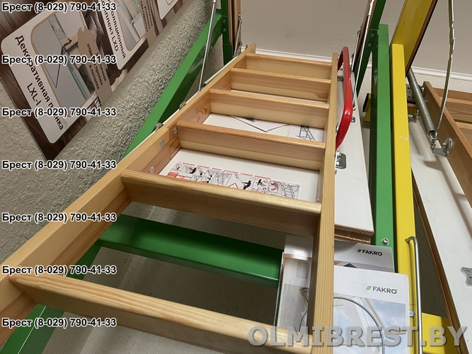 Чердачная лестница Fakro LWK Plus 70x120/280 в интерьере